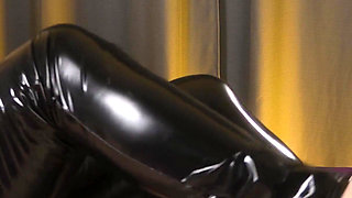 CFNM Foot Goddess with Massive Tits & Ass Uses Naked Slave for Foot Worship Session