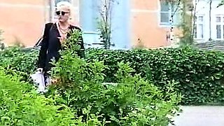 Cumshot on big boobs for slut tit fucking in hd