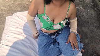 Sukant Fucks His Wife Very Hard at Swiming Pool and Recorded and Viral Her Video