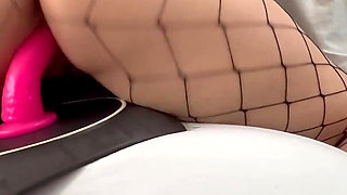 PAWG School Girl Cumming on Her New Toy