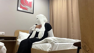 Turkish Stepmom Masturbates in Pantyhose for Stepson