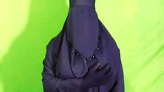 The village beautiful  Hot woman is rejoicing