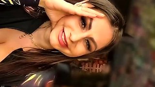 Big boob brunette masturbates on webcam