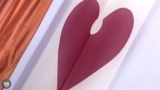 Lesbian Granny Eve Tickler Fingering Young Babe's Big Ass and Eating Pussy