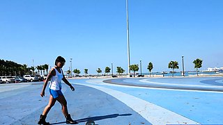 Skateboarding fail of big ass Thai MILF