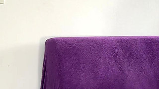 She Claims to Be a First-timer, but She Proves Otherwise in the Casting