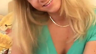 Porn casting of 18 year old slut with bushy pussy wants to enjoy with sex toys and fingering herself