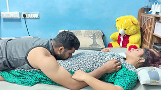 Mallu Wife Pussy Rub and Kissing with Boobs Press and Kiss Romance by Husband