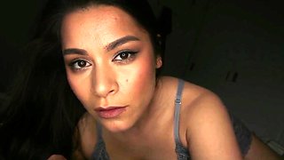 This large amateur cam girl has some very big boobs