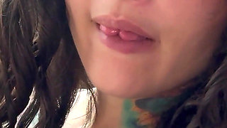 The Boss Shrinks Her Former College Bully