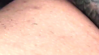 Uma Linda BBC Faz Sexo Embaixo Edredom Para Engravidar Ela Retirou Camisinha