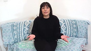Lalie Fox Rubs Her Pussy With Fiery Solo Fingering Passion