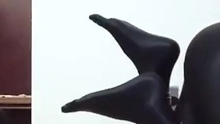 Mz08 - the Puppy Bound in Latex Suit Reaches Climax