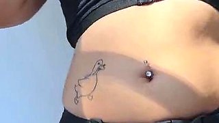 Cute amateur webcam teen girl toying pussy on webcam