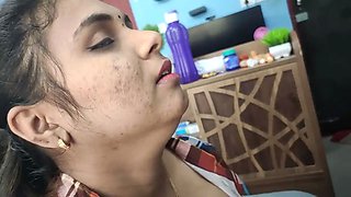 Mallu couple hot boobs suck romance, Indian couple boobs suck, Mallu wife hot boobs suck romance, Indian husband and wife fun
