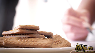 Peach Lollypop Fucks Old Man Benito In The Kitchen Exclusively At Oldje