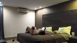 Motel Getaway 2 My Girlfriend Pleases Me