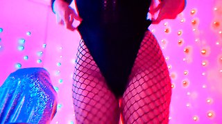 Sexy huge ass latina amateur rides fetish dudes cock