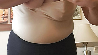 Stepmother watches me undress, so you want to see better