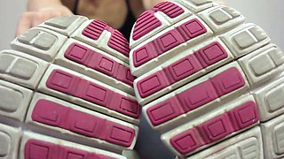 mscakes punished by my filthy gym sneakers