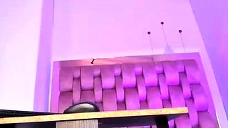 amateur vip ass flashing boobs on live webcam