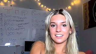 blonde teen pregnant girl has her pussy masturbated