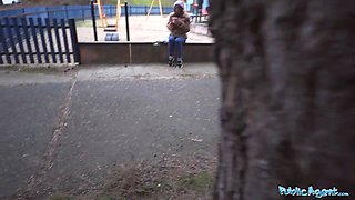 Public agent ale danger displaying how far she can deepthroat a big massive dick
