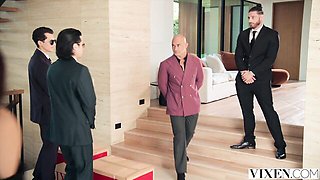 Blowjob dirt with dainty Christian Clay and Valentina Nappi from Vixen