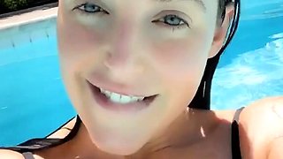 Masturbation close up Tamara big clit