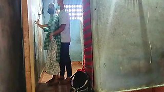 Indian School Girlfriend Outdoor MMS Sex - Big Cock Loud Fuck in Public