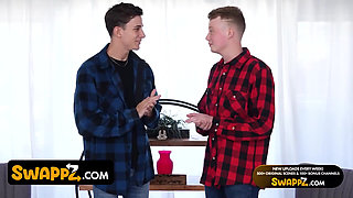 Stepdaughter Swappz: Dorian and Ken Teach Gia and Penelope How to Take Anal Seriously