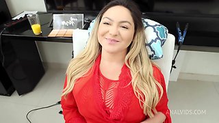 Behind the Scene from Busty brazilian Rafaella Denardin doing
