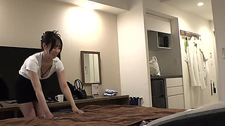 Part 2 Business trip men's esthetic 100% Lipi Accurate Invitation to Ejaculation with Excessive Service Closed Room &times; Finest Esthetic