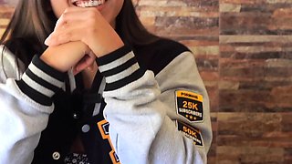 I HAD AN ORGASM IN A PUBLIC RESTAURANT WITH MY LUSH
