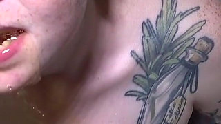 Hot PAWG Drinks Piss