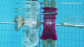 Amazing erotic underwater video with hot and sexy teens