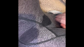 Masturbating with a full bladder and peeing my leggings