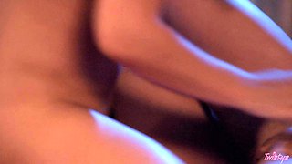 Alina Lopez's Bath Passion in a Fiery Encounter