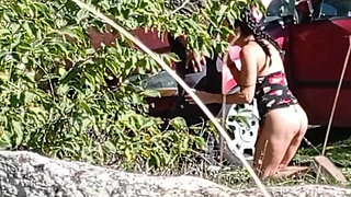 Amateur hot couple caught sucking cock outdoor blowjob and cumshot