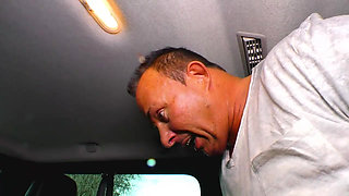 Sexy Milf had sex in the car with a big dick and does cumshot