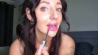 Tattooed Temptress - Free Sfw Applying My Lip Gloss