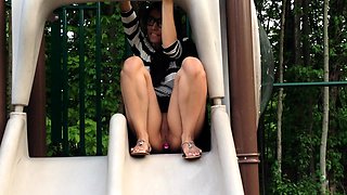 Amateur skater girl outdoor in public fucking for money