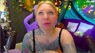 Sensual bbc cam teases thick black toy passion