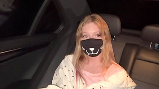 She Refused to Pay for a Taxi and Was Punished