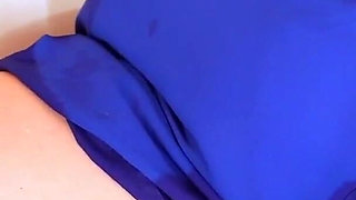 Bathroom Time for My 9 Month Pregnant Belly