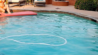 Dream MILF Skinny Dipping