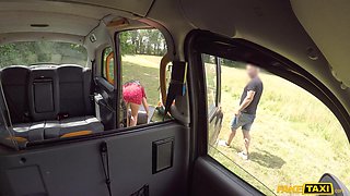 Lewd cougar hot outdoor porn video