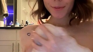 Amateur Asian Webcam Strip Masturbation