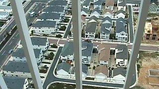 Fat Ass Brunette Gets Tied up and Her Pussy Lips in Hairpins