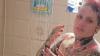 Fucking the Ass in the Shower